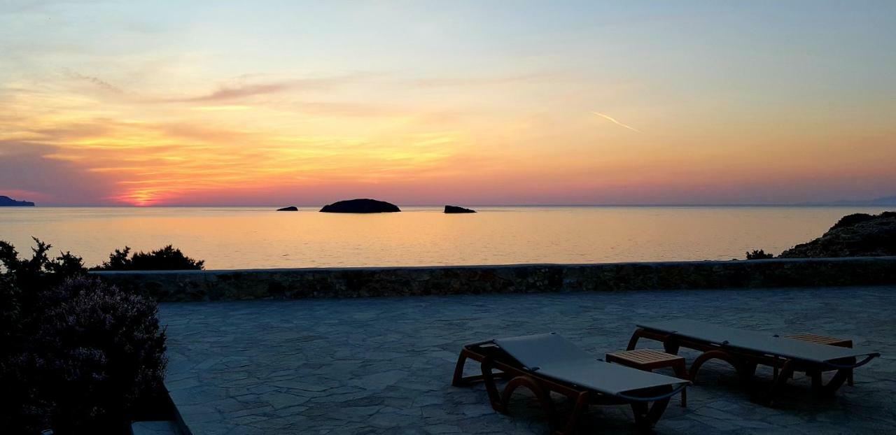 Villa Zefyros Pachaina Ngoại thất bức ảnh