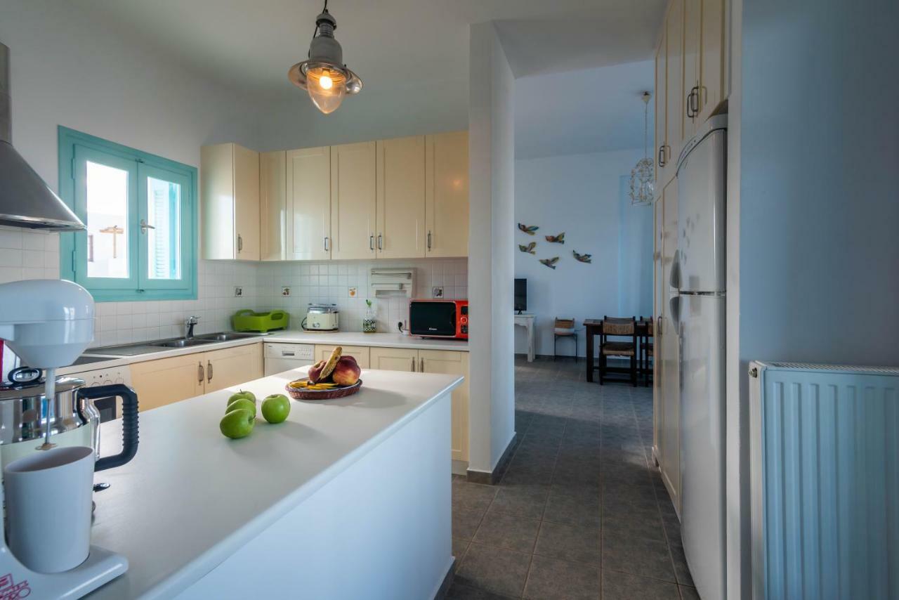 Villa Zefyros Pachaina Ngoại thất bức ảnh