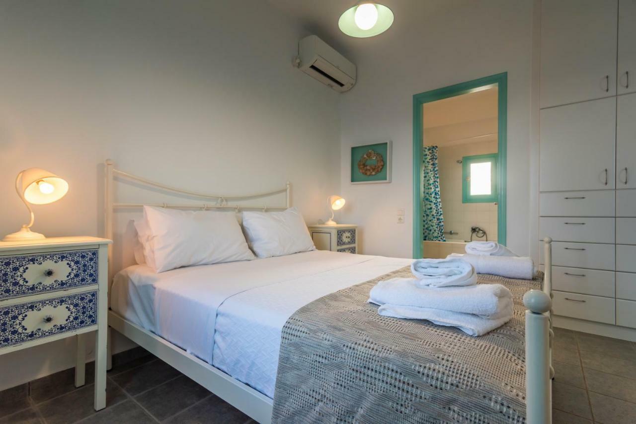 Villa Zefyros Pachaina Ngoại thất bức ảnh